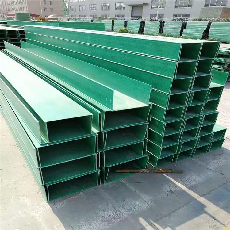 玻璃鋼橋架屬于絕緣材料，為什么要接地？